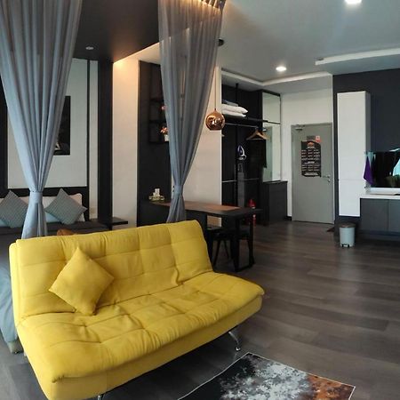 Sari Homestay Vista Bangi With Wi-Fi And Netflix Exteriör bild